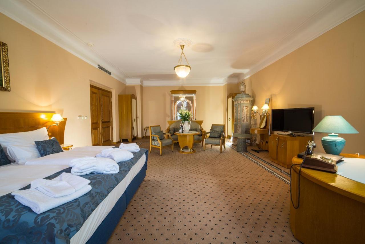 Hotel Three Lilies Inkl Aquaforum Frantiskovy Lazne Exterior foto