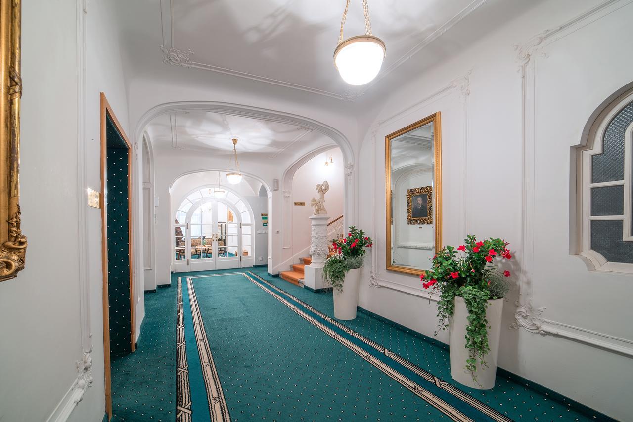 Hotel Three Lilies Inkl Aquaforum Frantiskovy Lazne Exterior foto