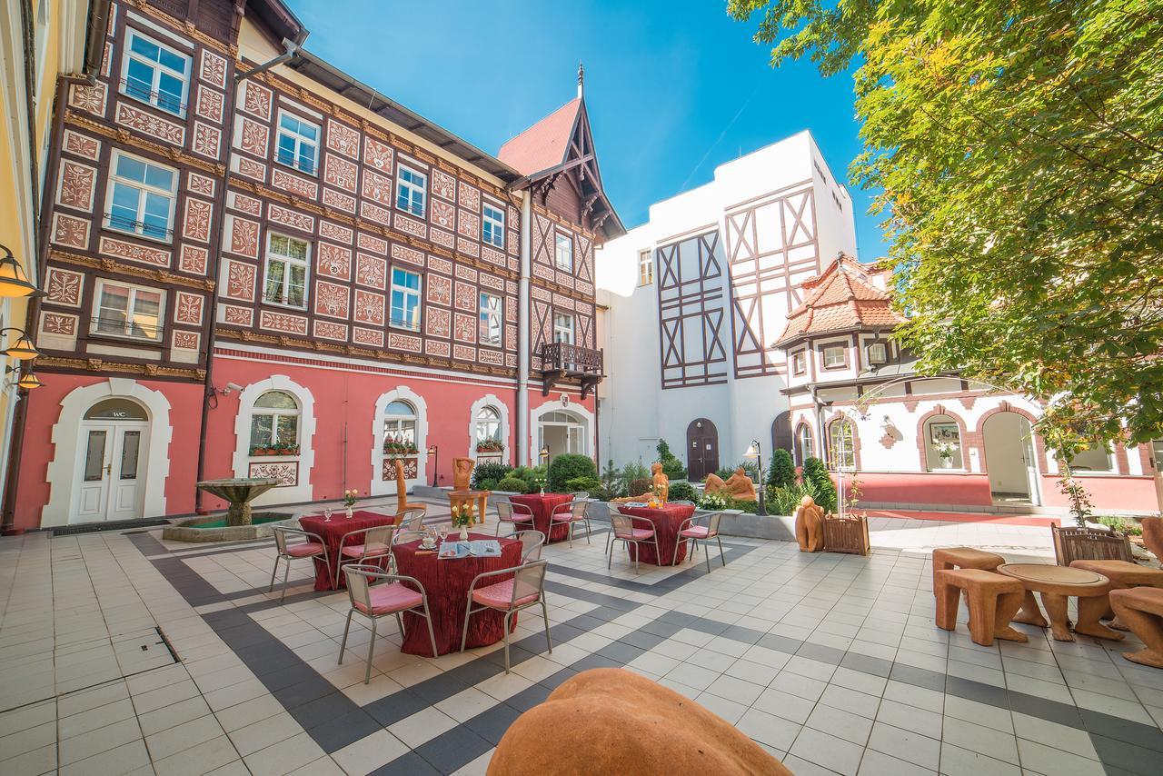 Hotel Three Lilies Inkl Aquaforum Frantiskovy Lazne Exterior foto