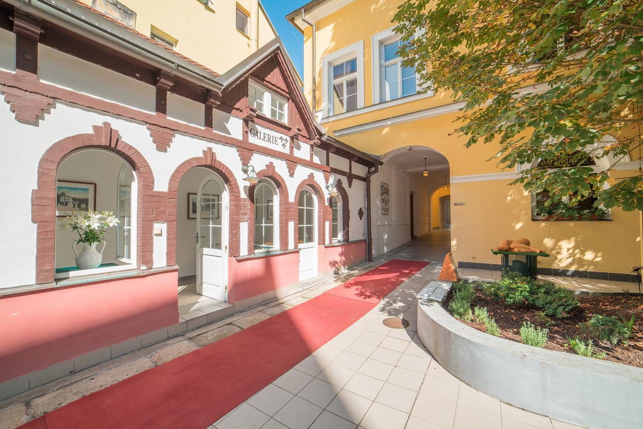 Hotel Three Lilies Inkl Aquaforum Frantiskovy Lazne Exterior foto