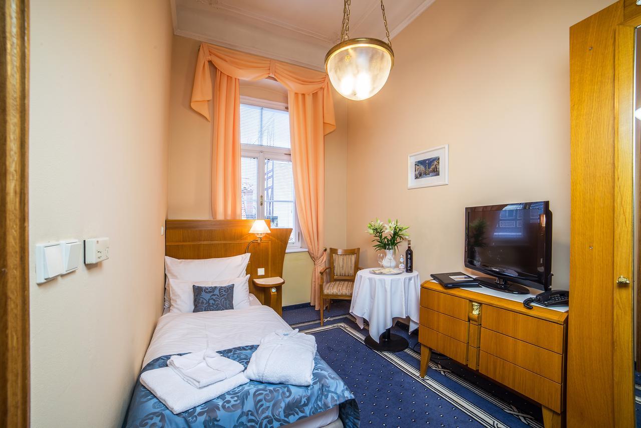 Hotel Three Lilies Inkl Aquaforum Frantiskovy Lazne Exterior foto